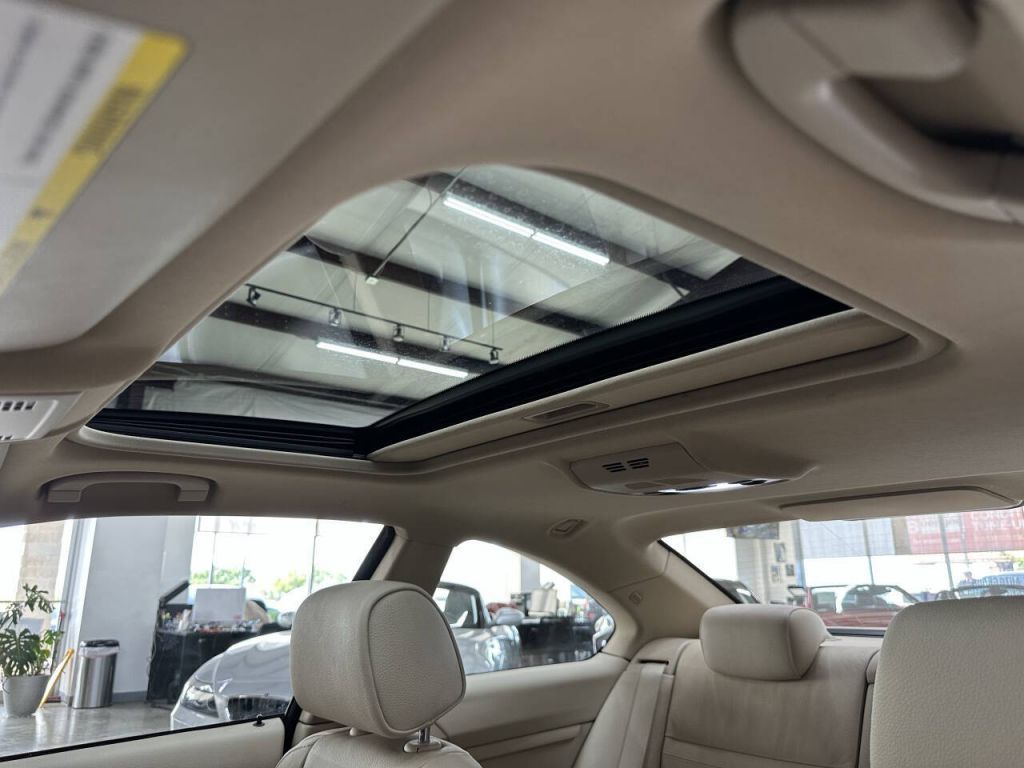 2011 BMW 335i