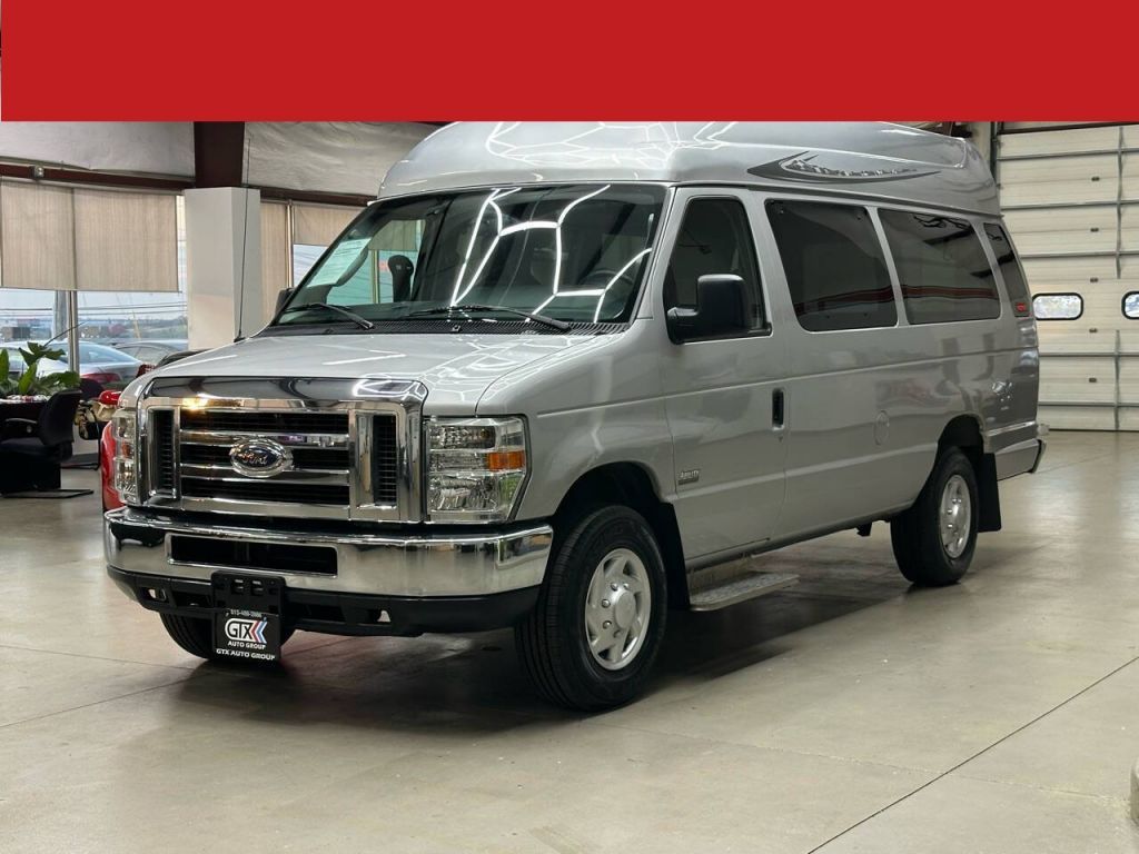 2011 Ford E-350 Super Duty