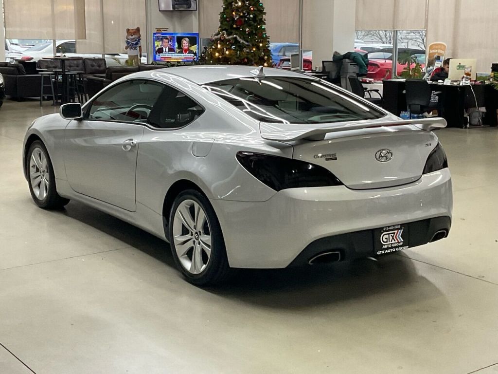 2011 Hyundai Genesis Coupe