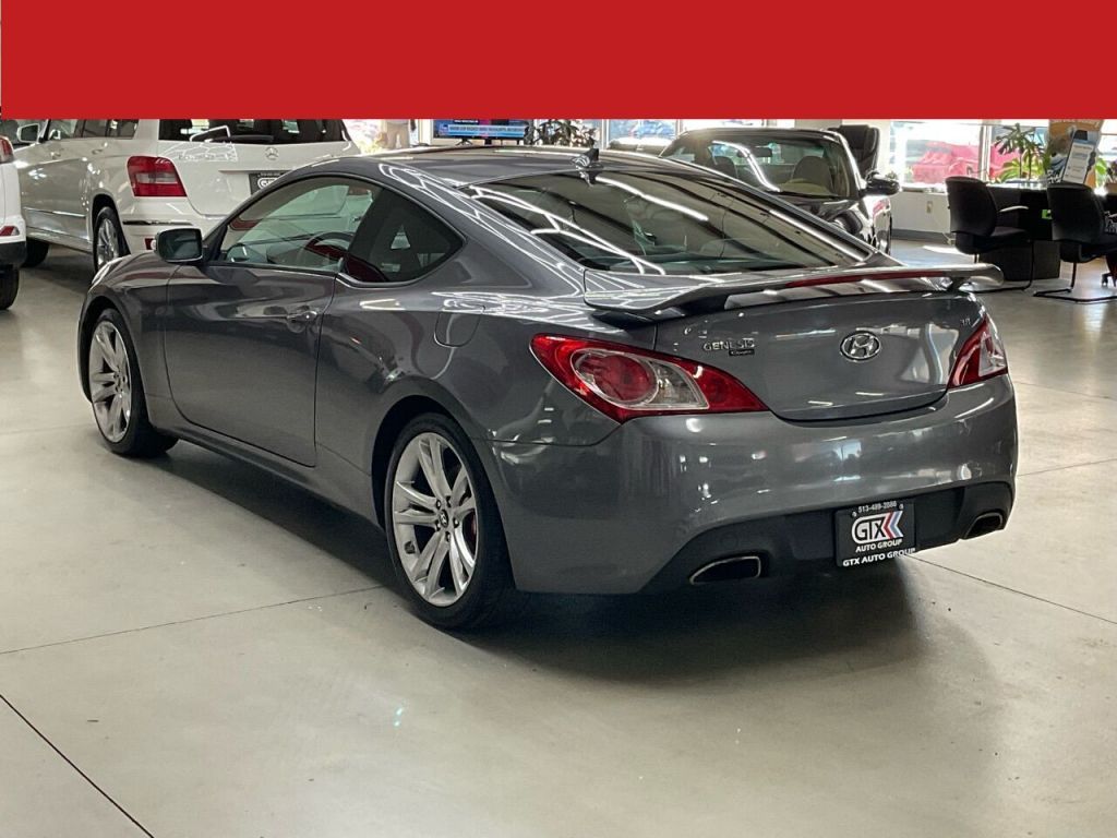 2011 Hyundai Genesis Coupe