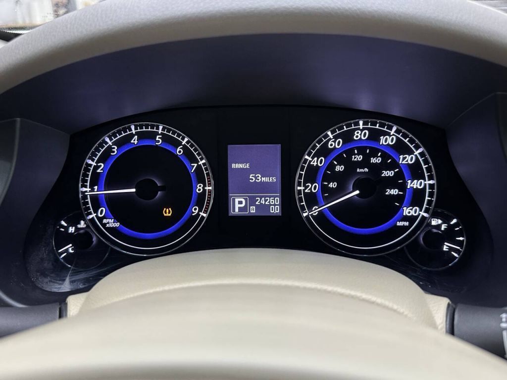 2011 INFINITI EX35