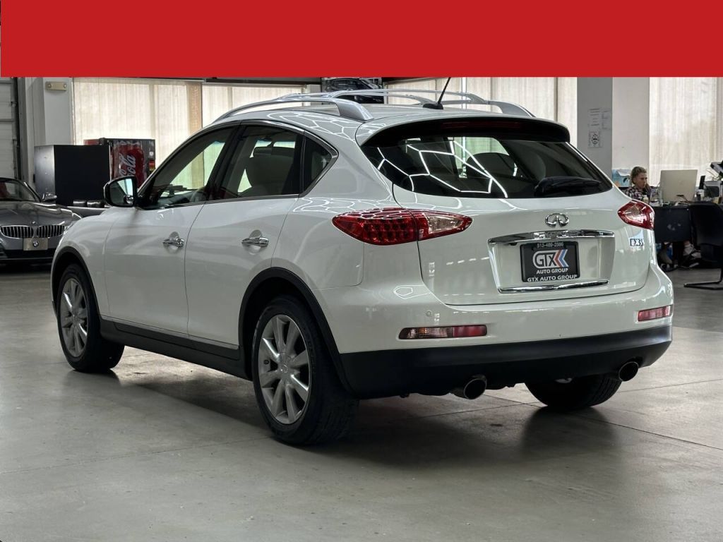 2011 INFINITI EX35