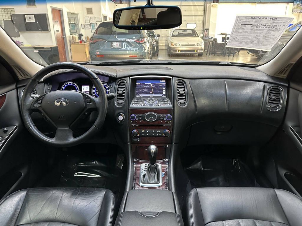 2011 INFINITI EX35