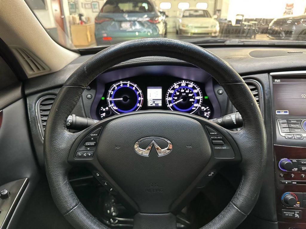 2011 INFINITI EX35