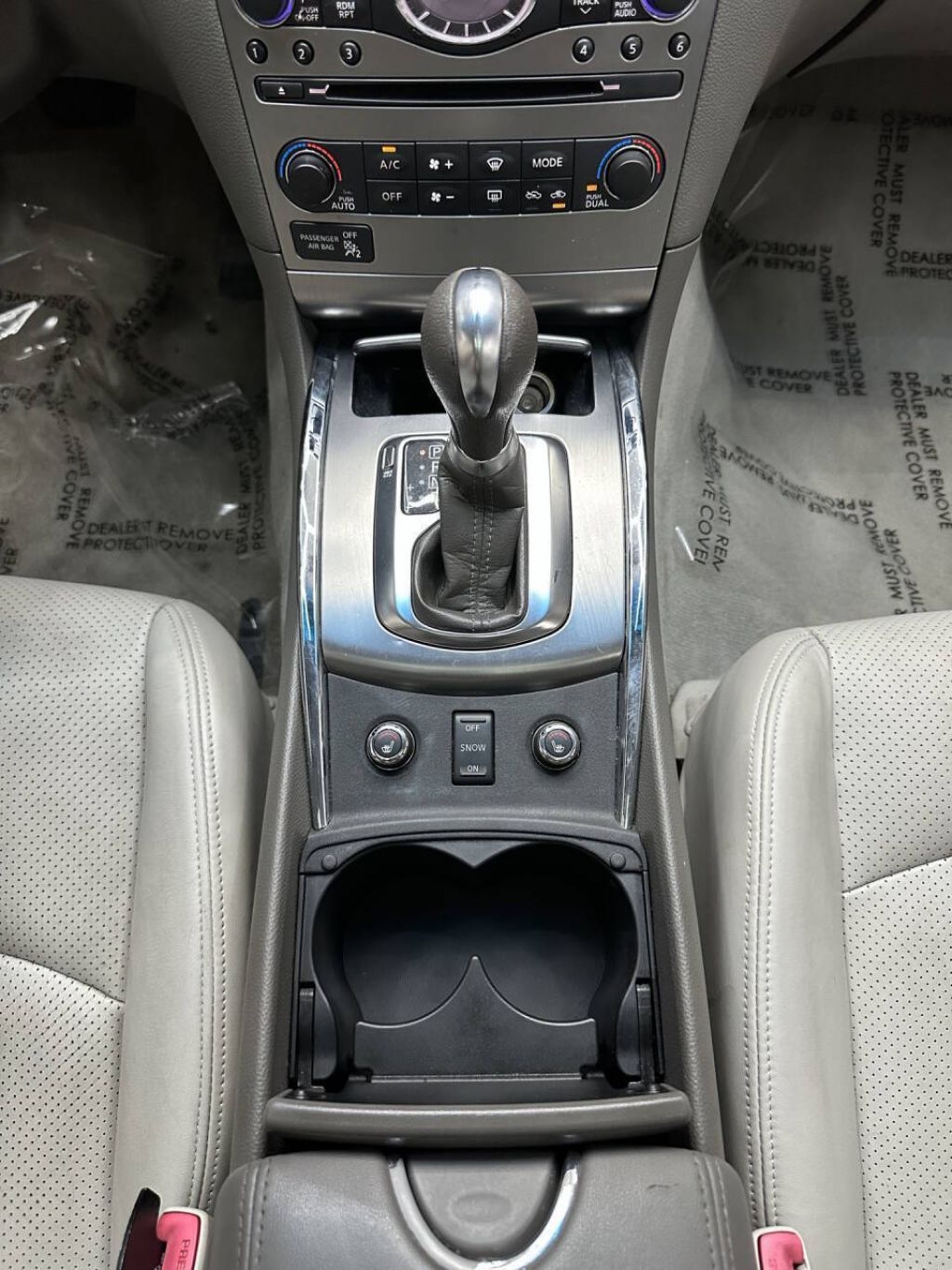2011 INFINITI G37x