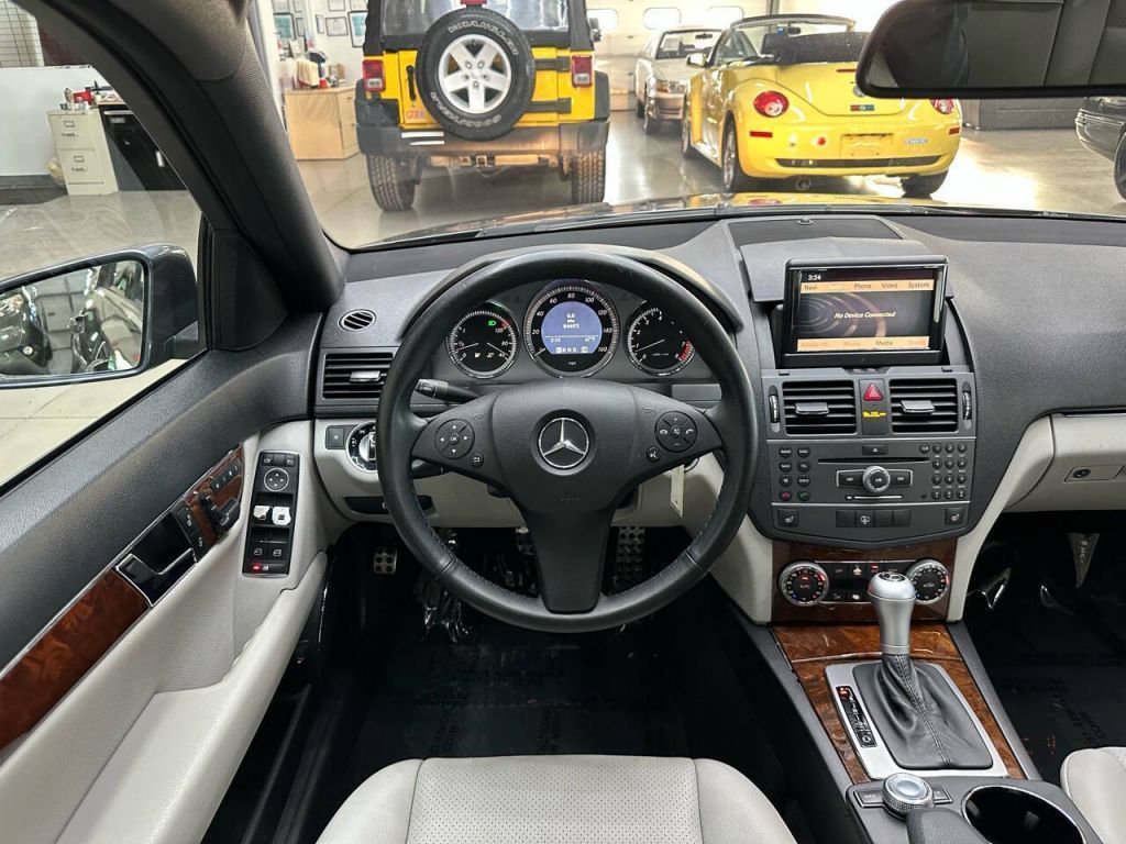 2011 Mercedes-Benz C 350