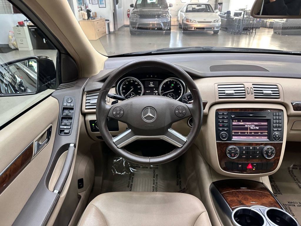 2011 Mercedes-Benz R 350