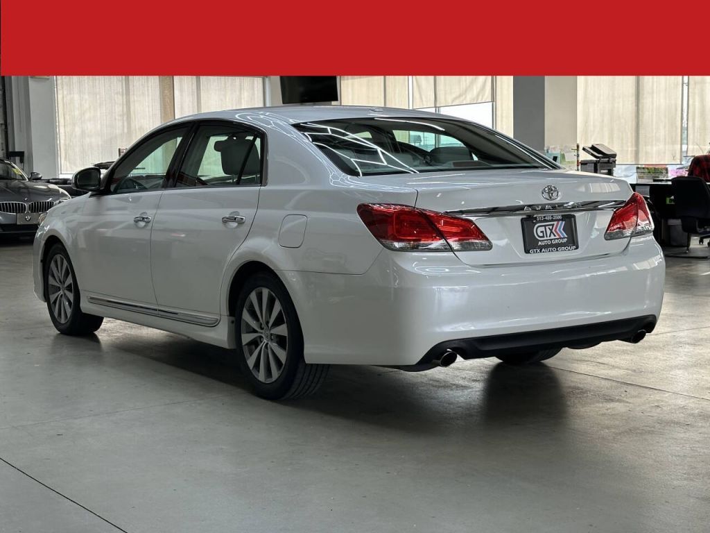 2011 Toyota Avalon
