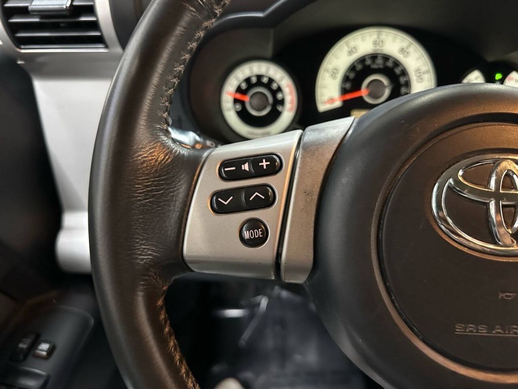 2011 Toyota FJ Cruiser