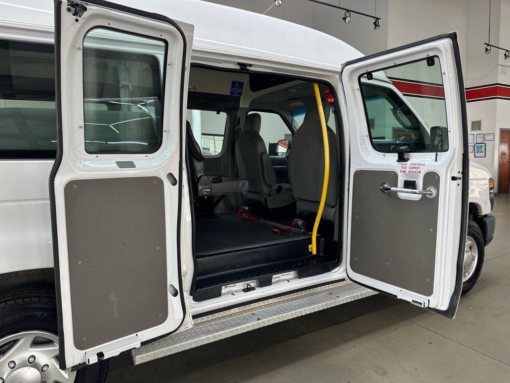 2012 Ford E-250