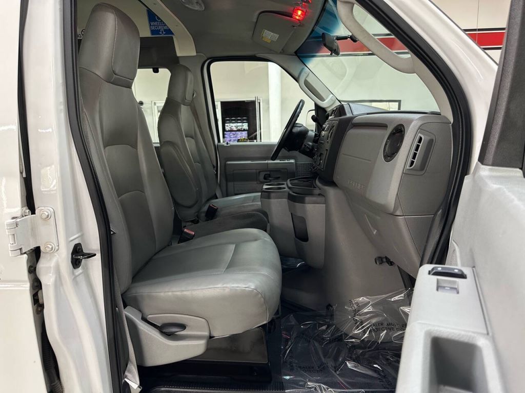 2012 Ford E-250