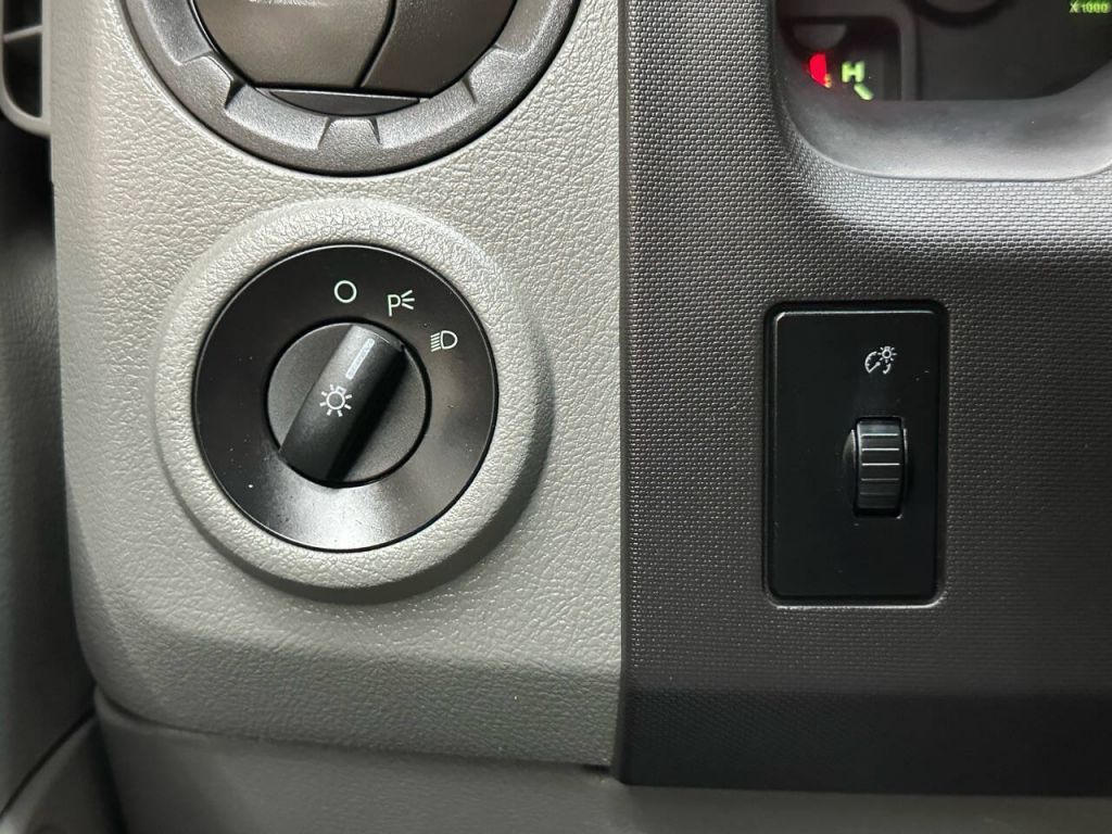 2012 Ford E-250
