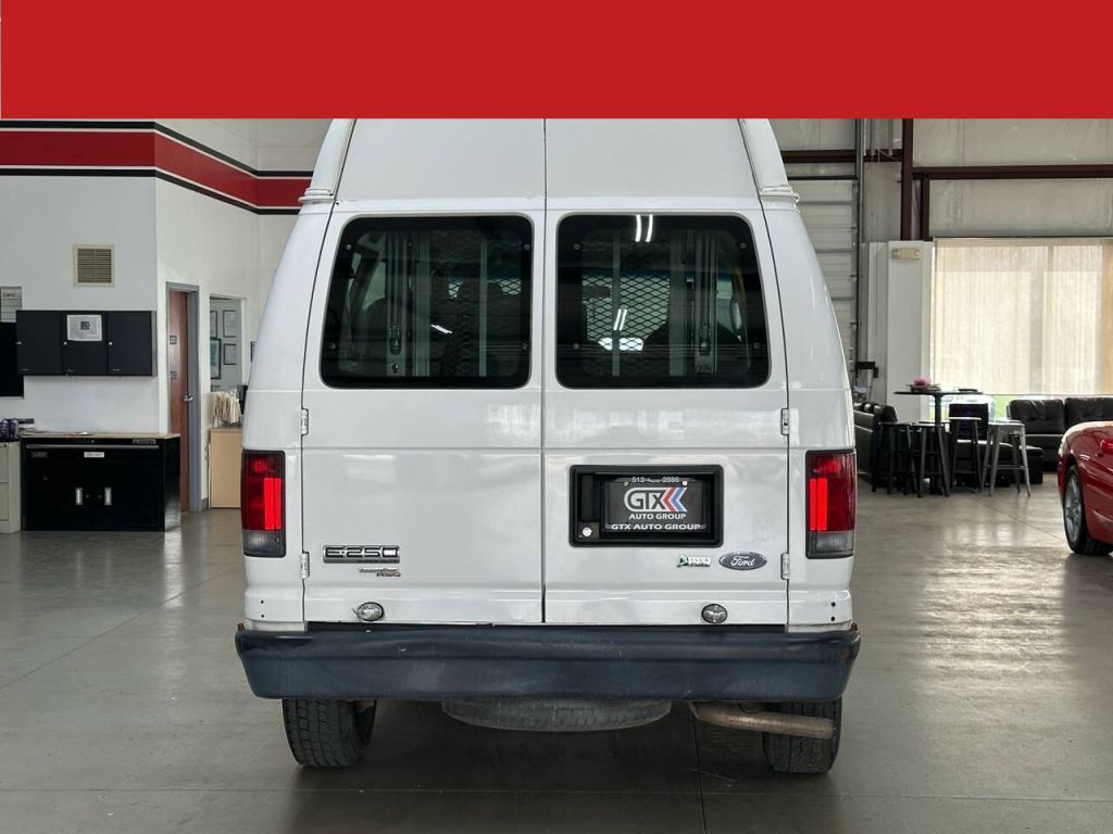 2012 Ford E-250