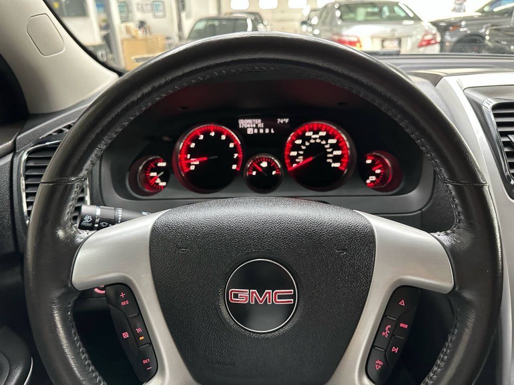 2012 GMC Acadia