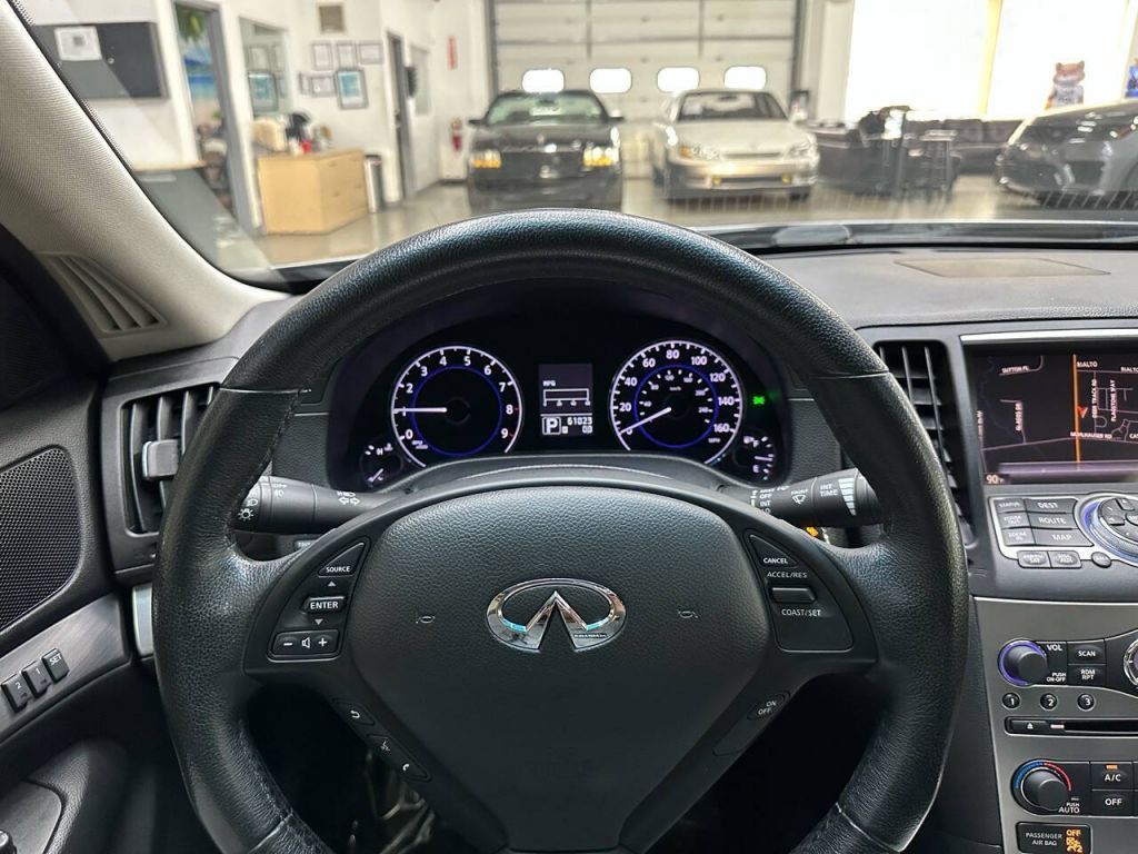 2012 INFINITI G37x