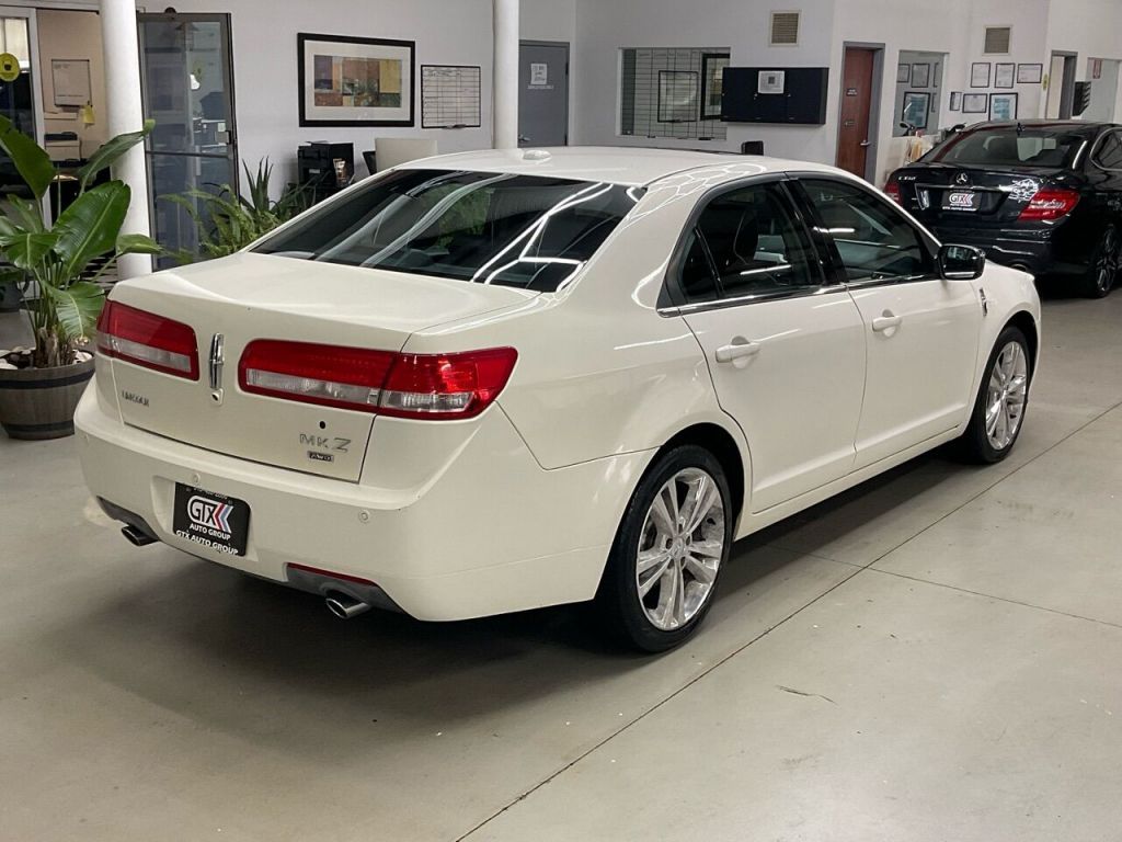 2012 Lincoln MKZ