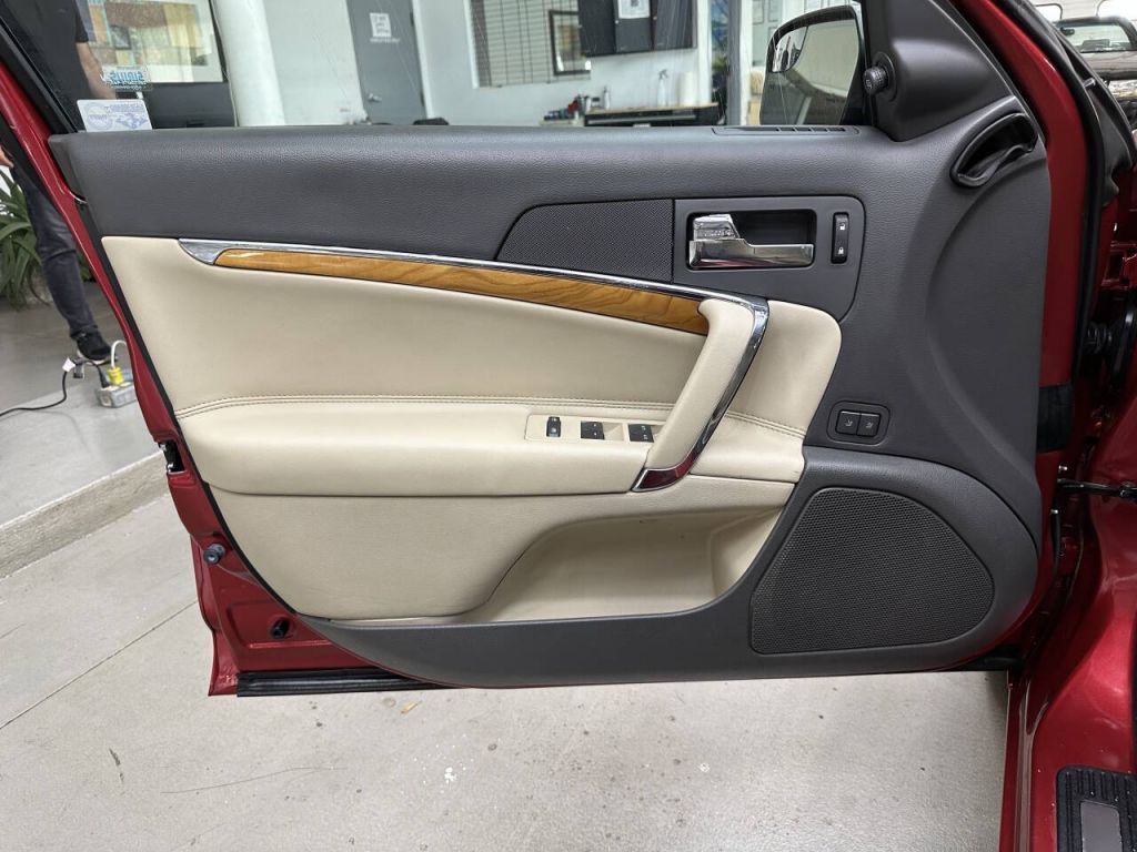 2012 Lincoln MKZ