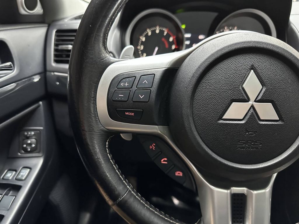 2012 Mitsubishi Lancer Evolution