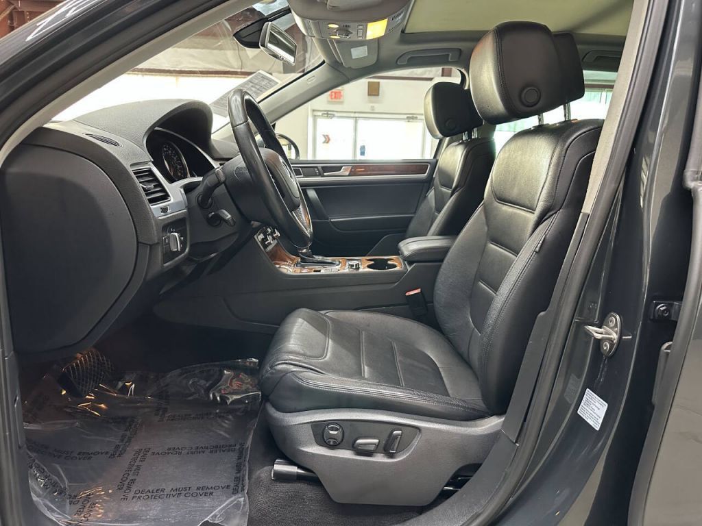 2012 Volkswagen Touareg