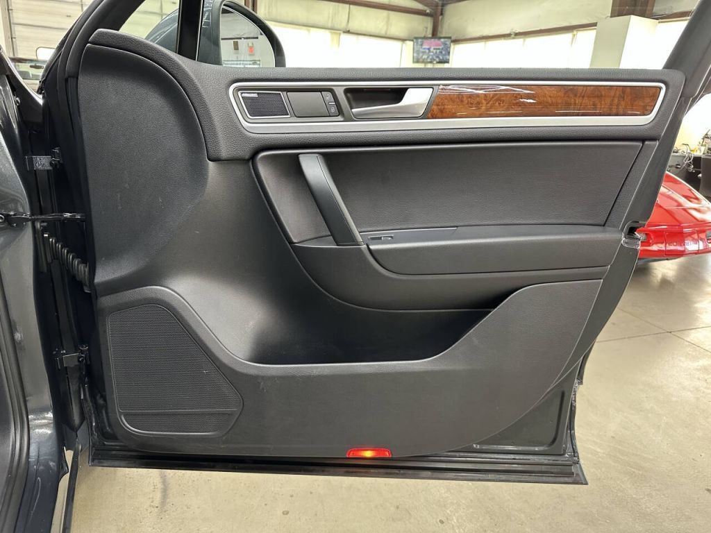 2012 Volkswagen Touareg