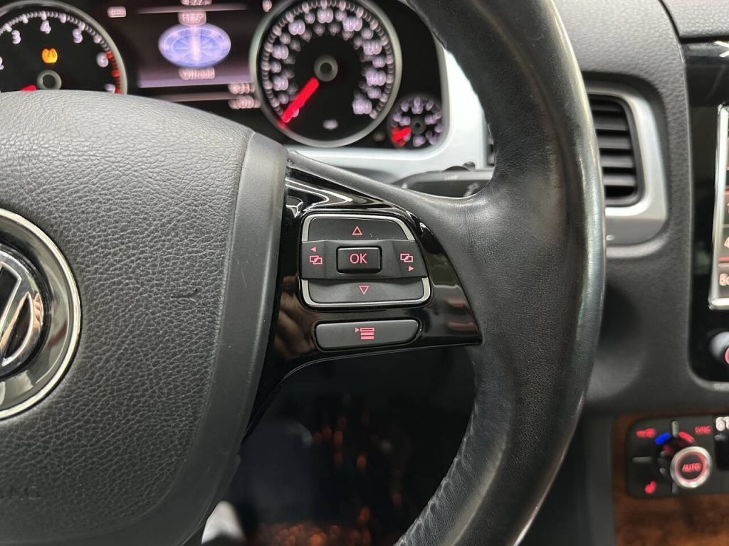 2012 Volkswagen Touareg