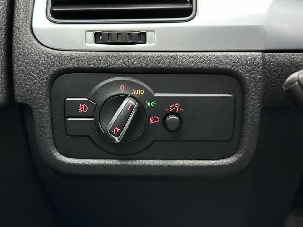2012 Volkswagen Touareg
