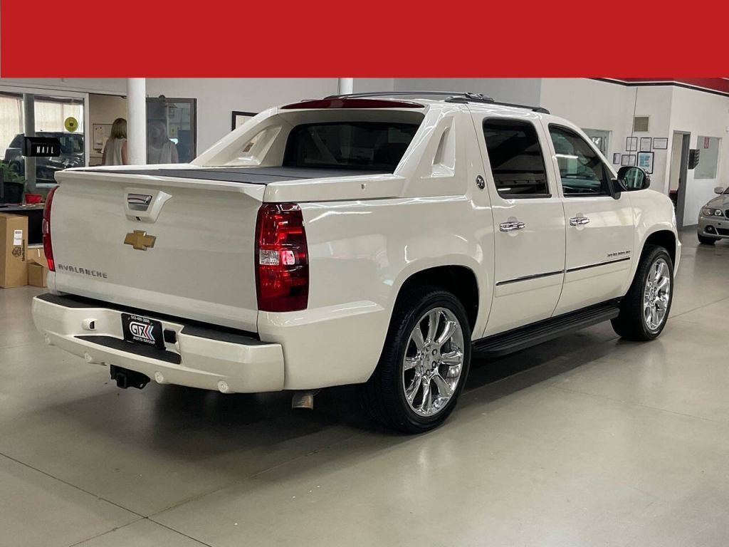 2013 Chevrolet Avalanche