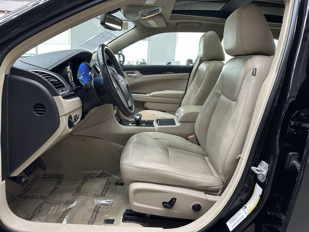 2013 Chrysler 300