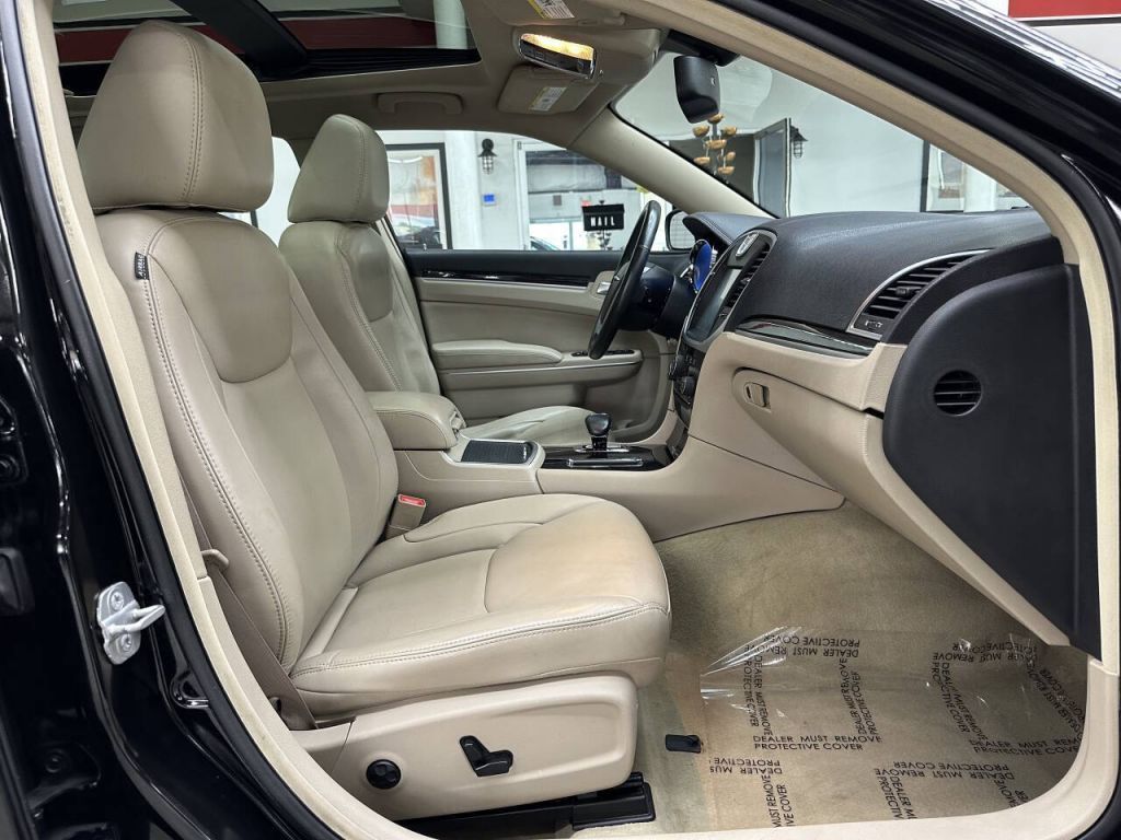 2013 Chrysler 300