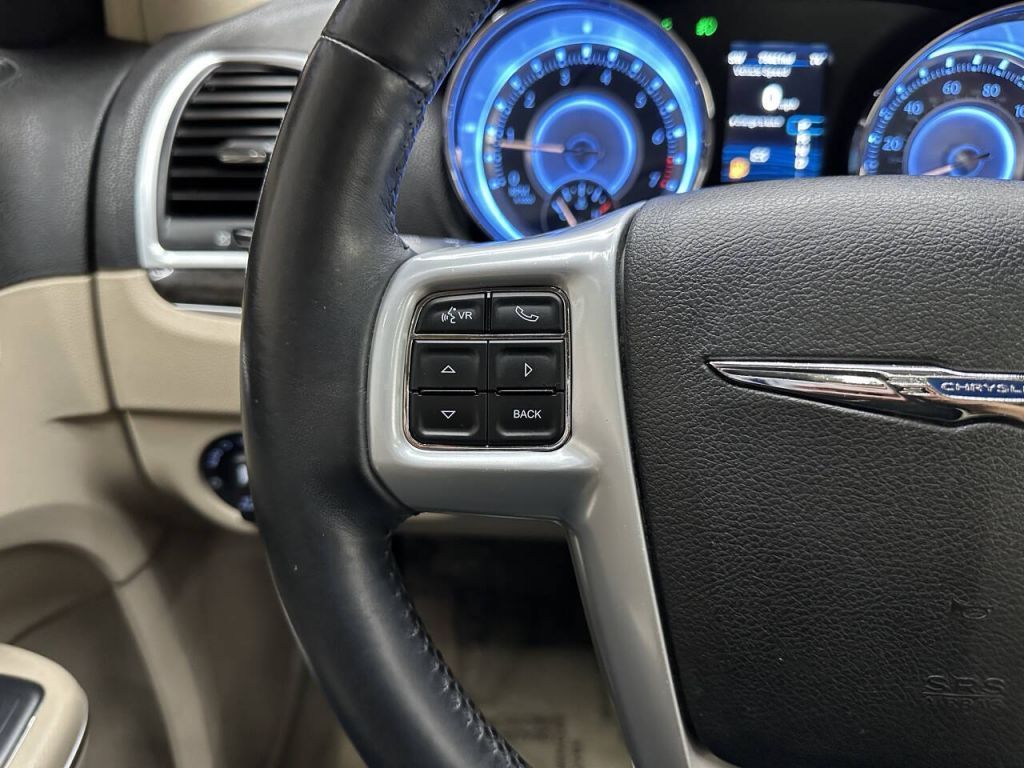 2013 Chrysler 300