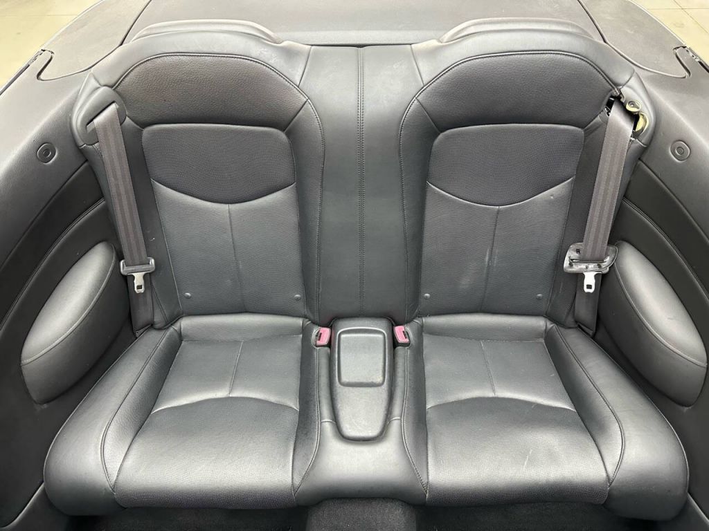 2013 INFINITI G37