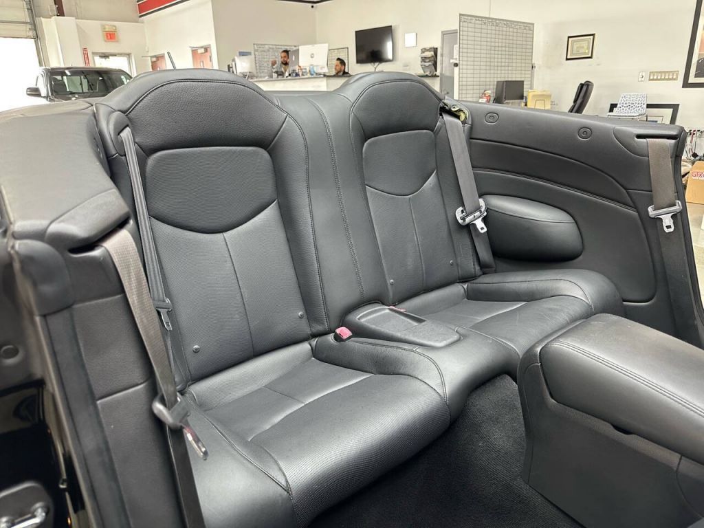 2013 INFINITI G37