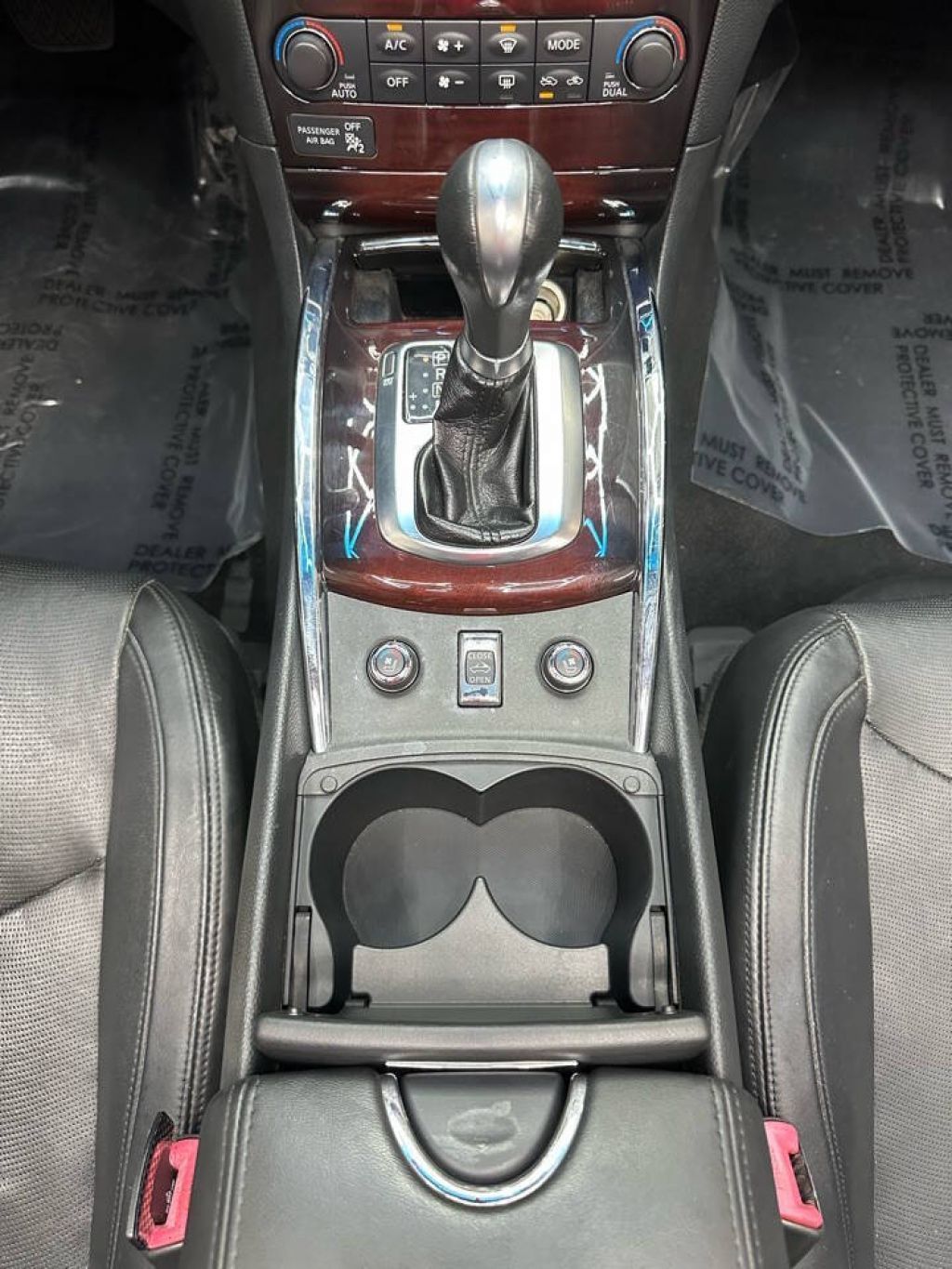 2013 INFINITI G37