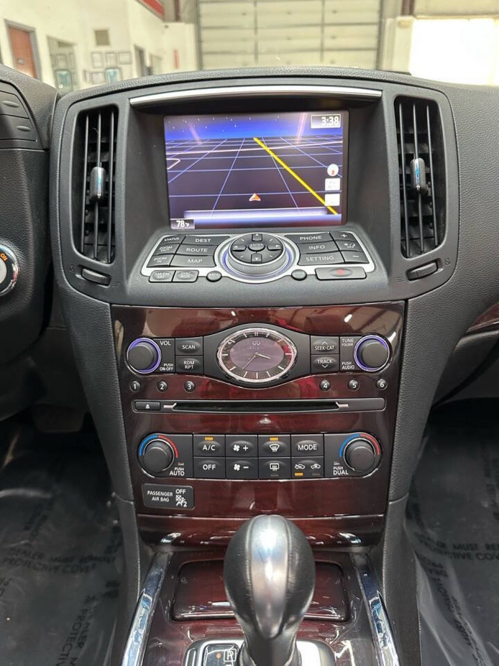 2013 INFINITI G37