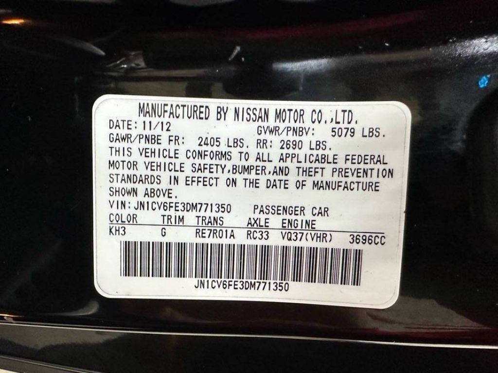 2013 INFINITI G37