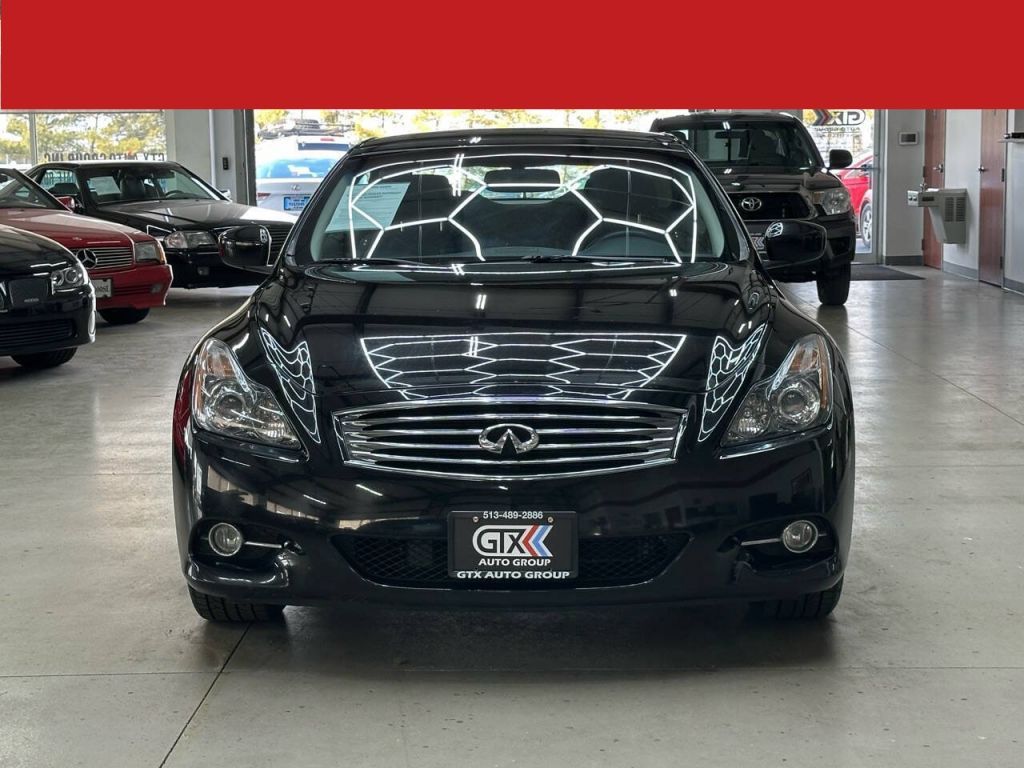 2013 INFINITI G37