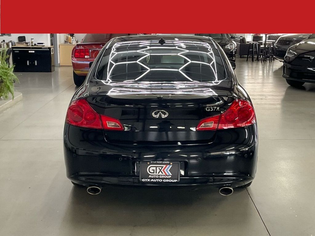 2013 INFINITI G37 Sedan