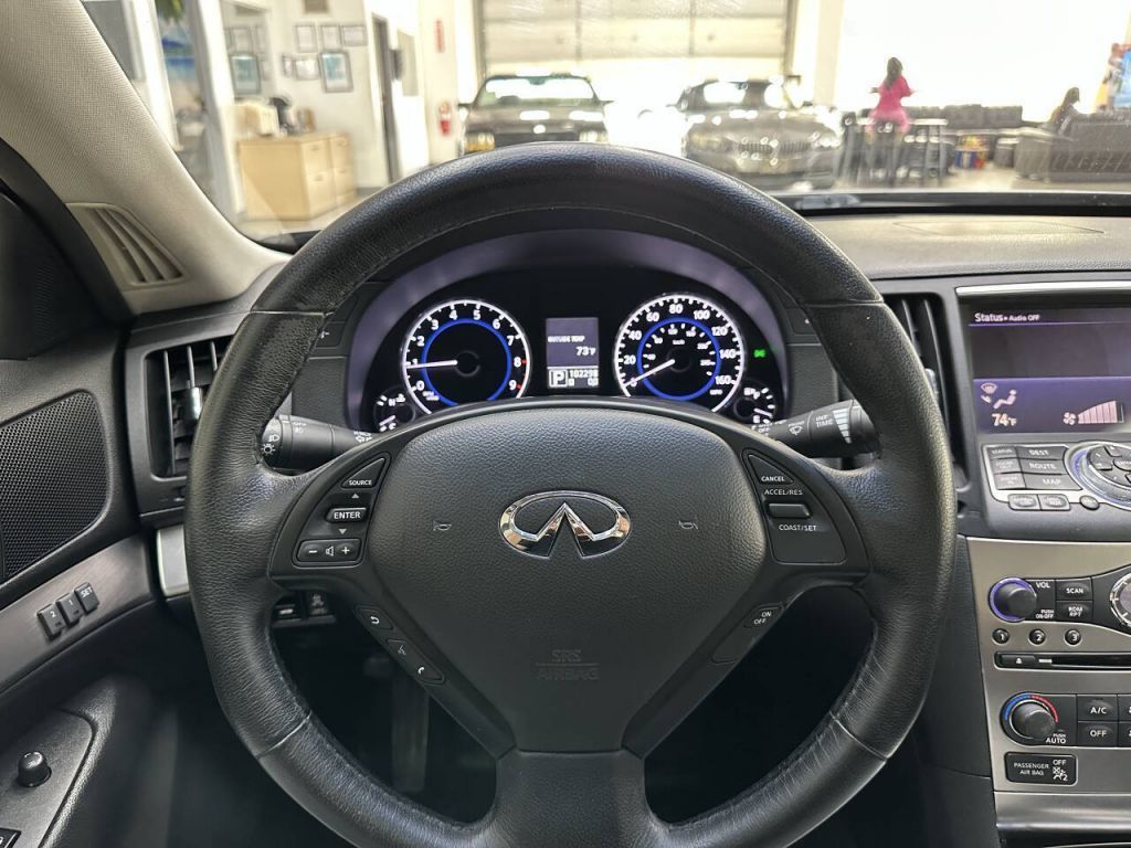 2013 INFINITI G37x