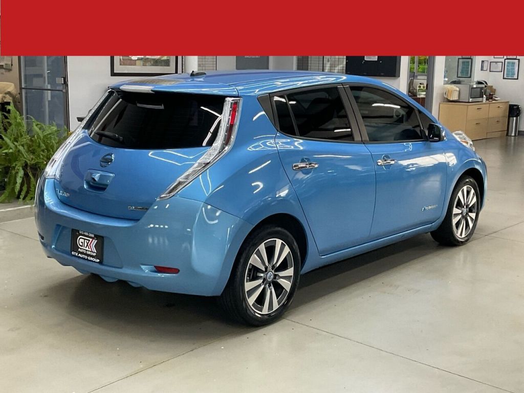 2013 Nissan LEAF