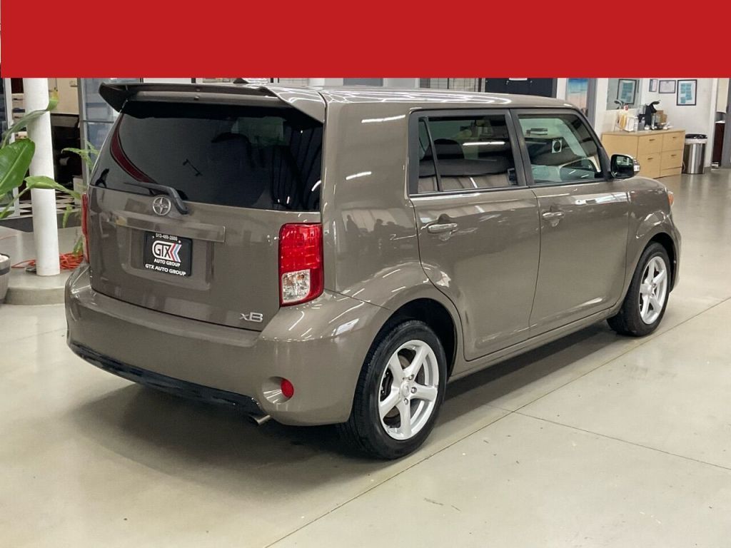 2013 Scion xB