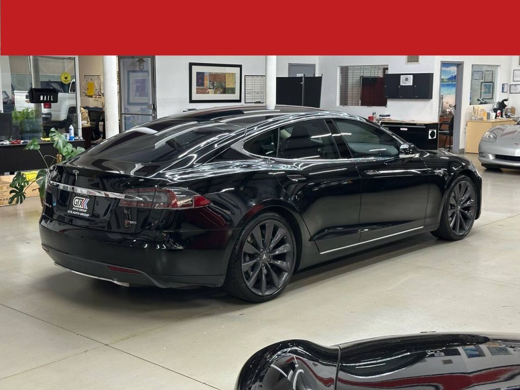 2013 Tesla Model S