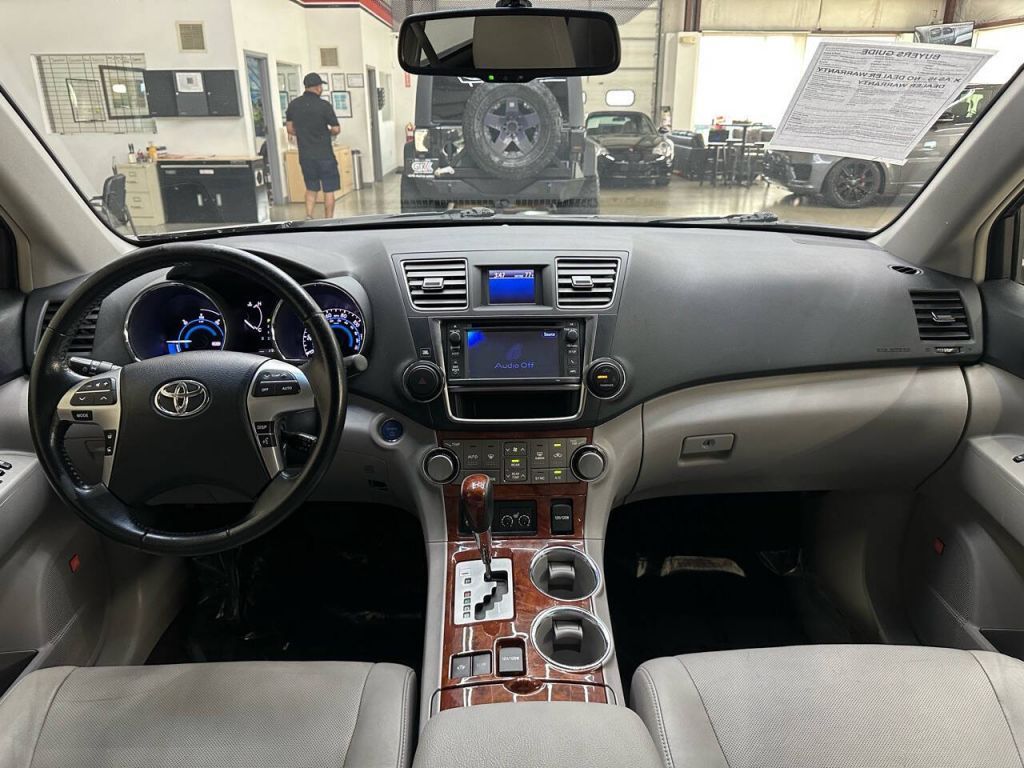 2013 Toyota Highlander Hybrid