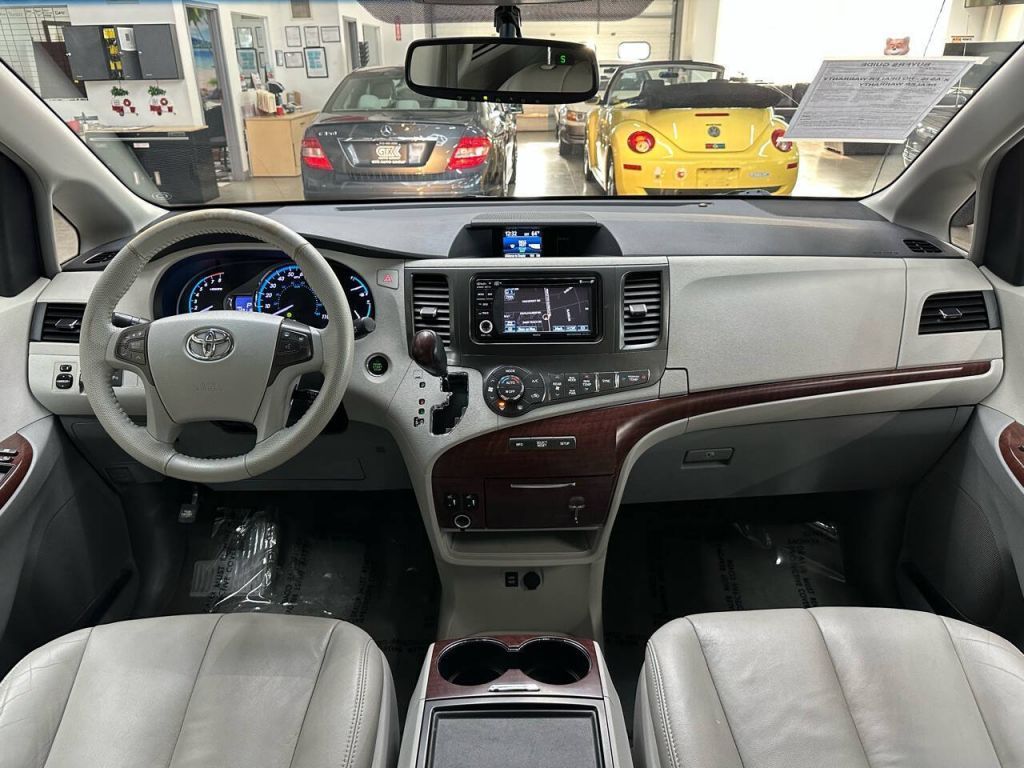 2013 Toyota Sienna