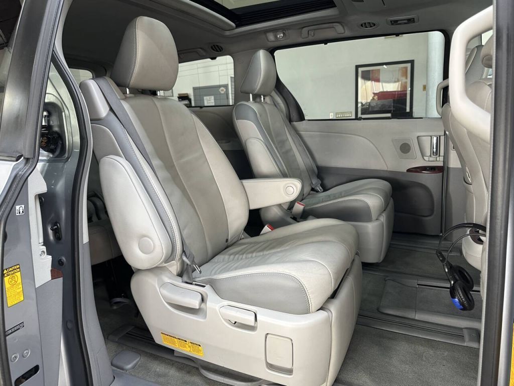 2013 Toyota Sienna