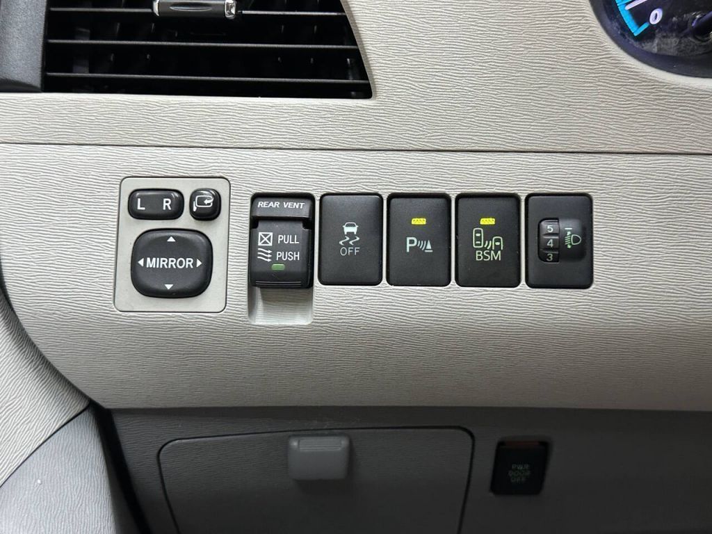 2013 Toyota Sienna