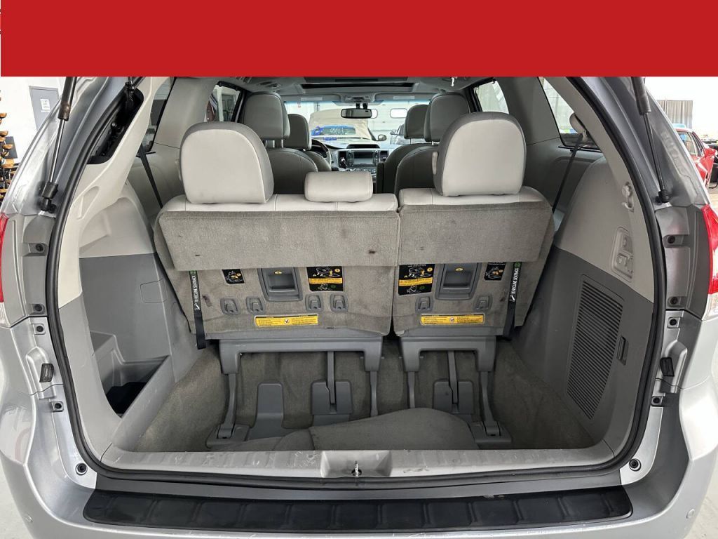 2013 Toyota Sienna