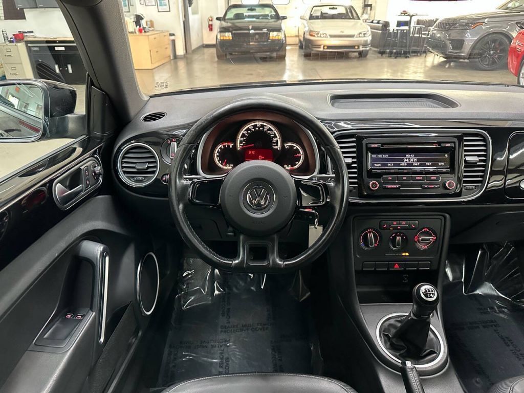 2013 Volkswagen Beetle