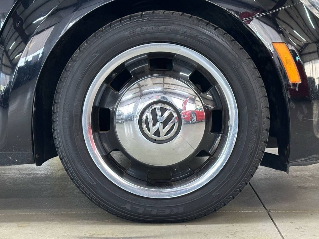 2013 Volkswagen Beetle