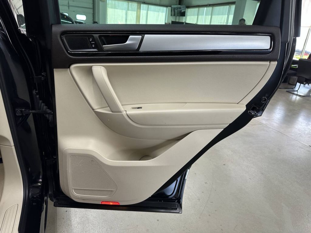 2013 Volkswagen Touareg