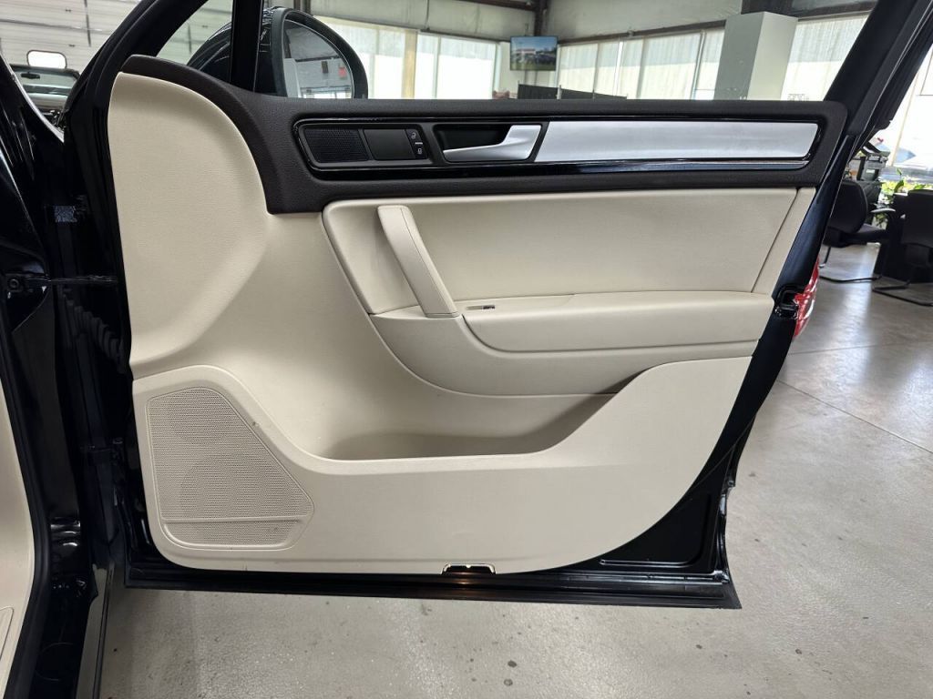 2013 Volkswagen Touareg